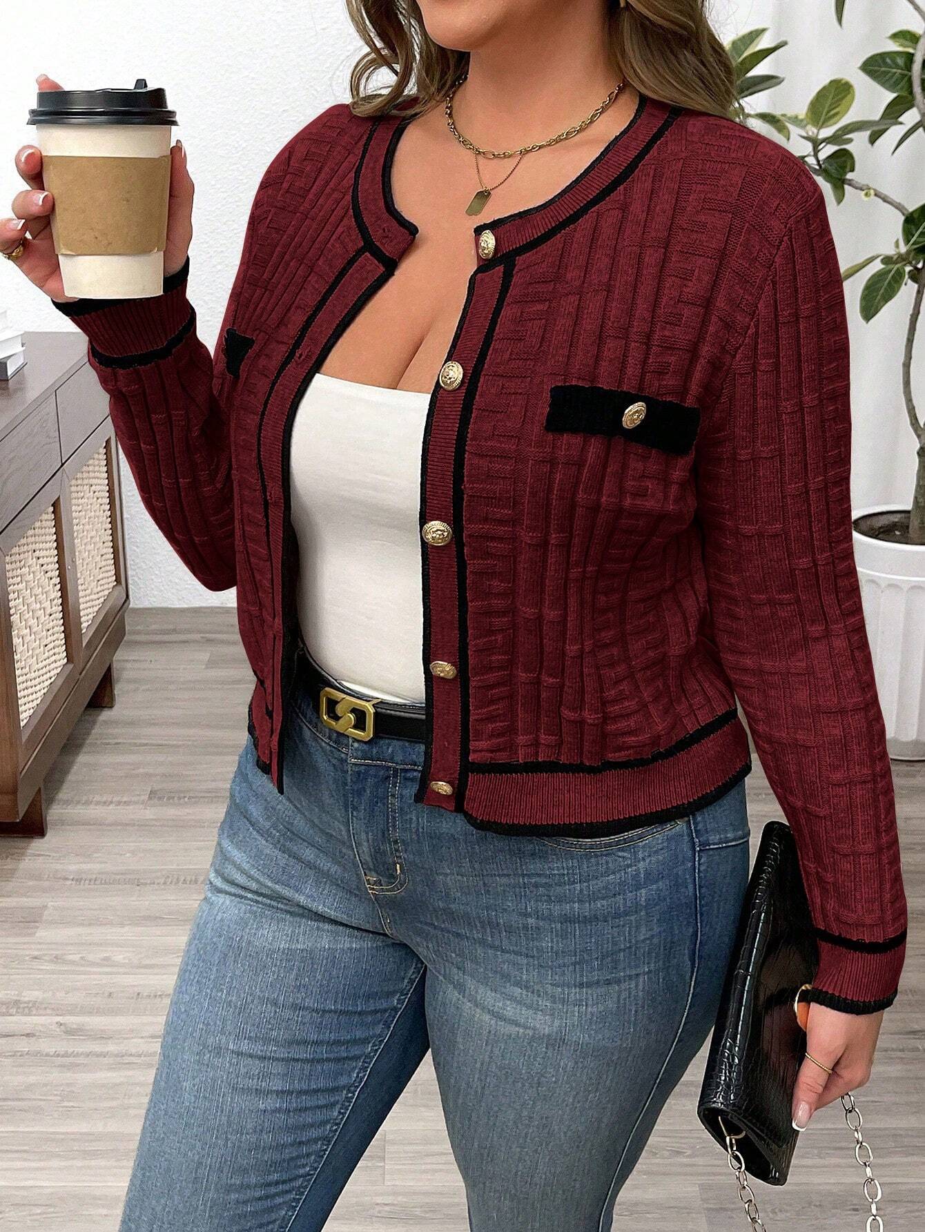 Cardigan feminino plus size de tricô Chloe