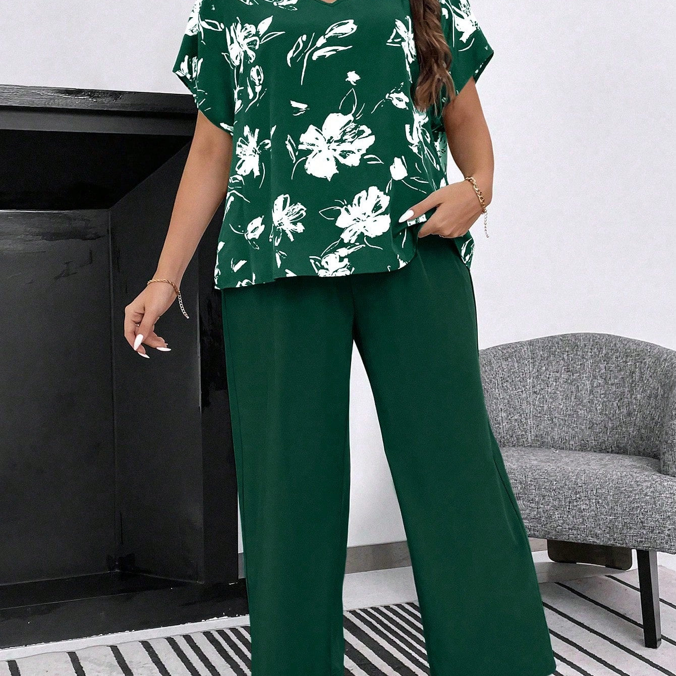 Conjunto Feminino de Blusa e Calça Gina. Plus Size.