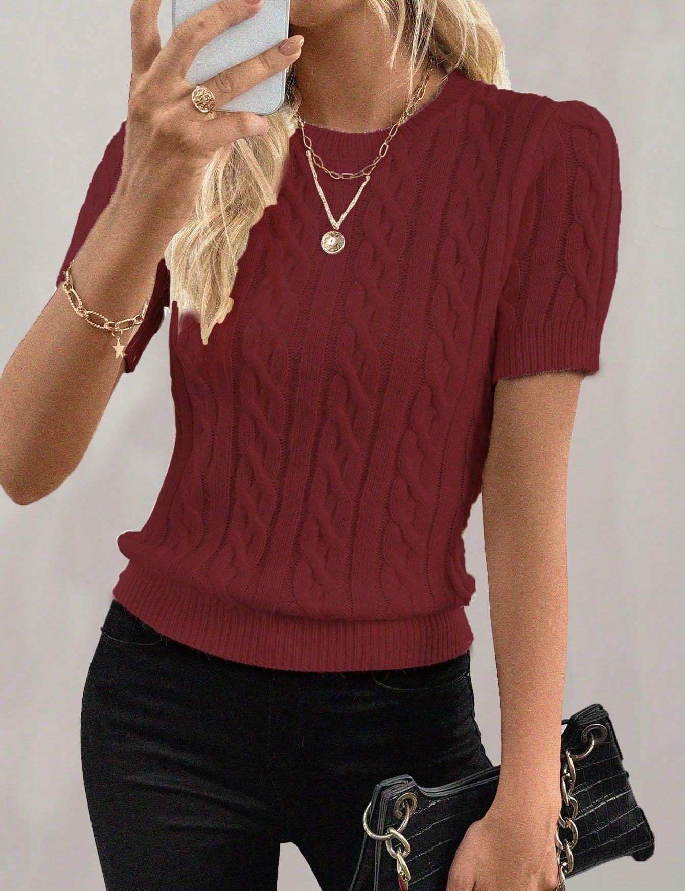 173389674217efee1e401ef24693fab23f99b6bc16.jpg