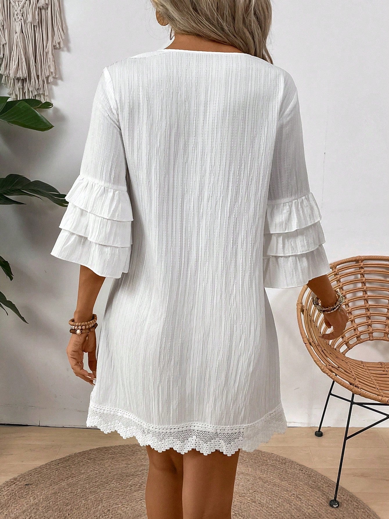 Vestido feminino branco manga 3/4 Andreia.