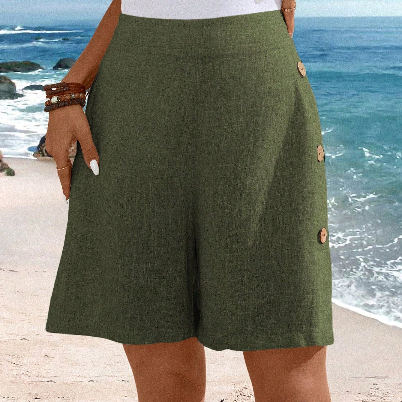 Bermuda feminina com botões laterais Leticia