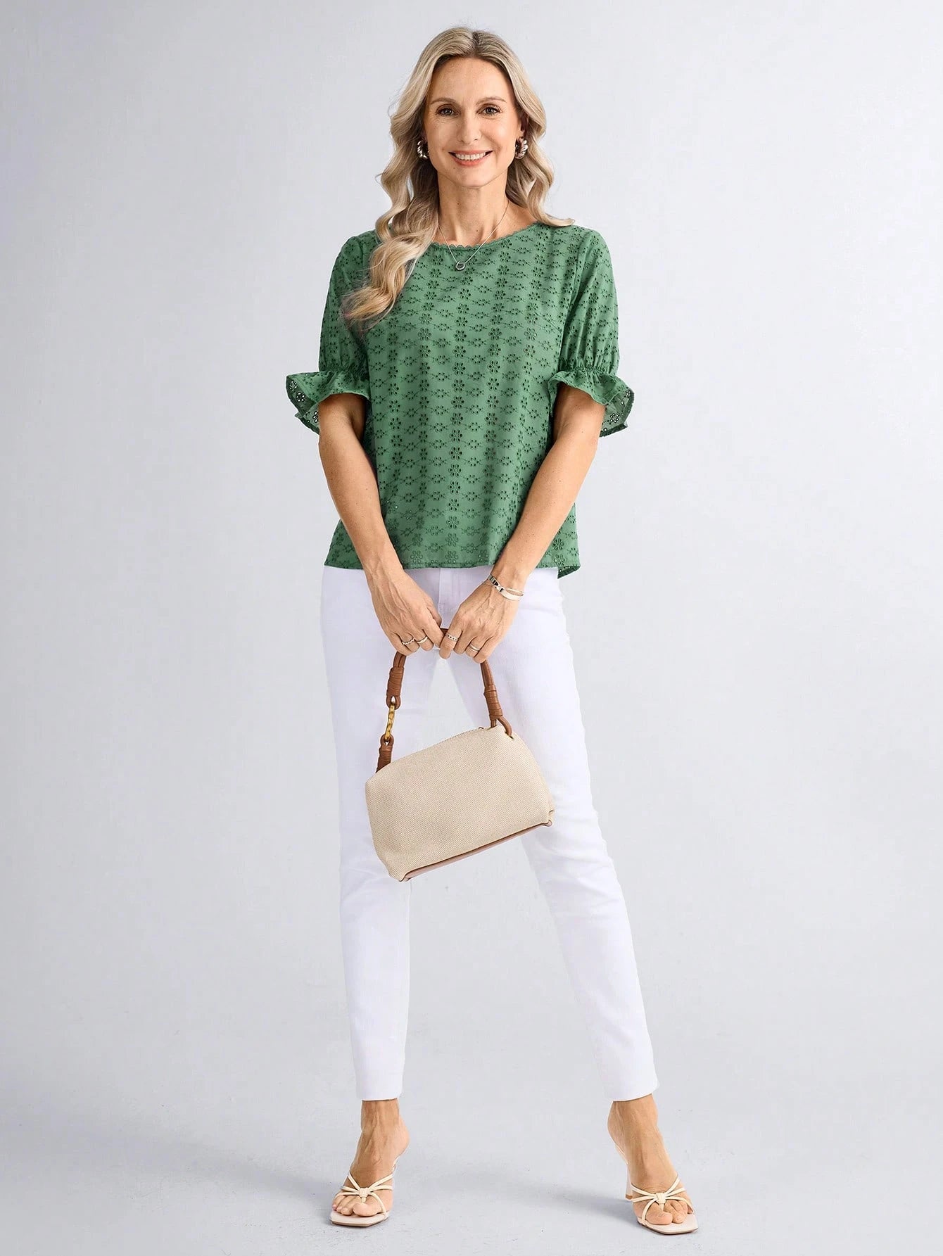 Blusa Feminina com Bordado Vazado - Giana