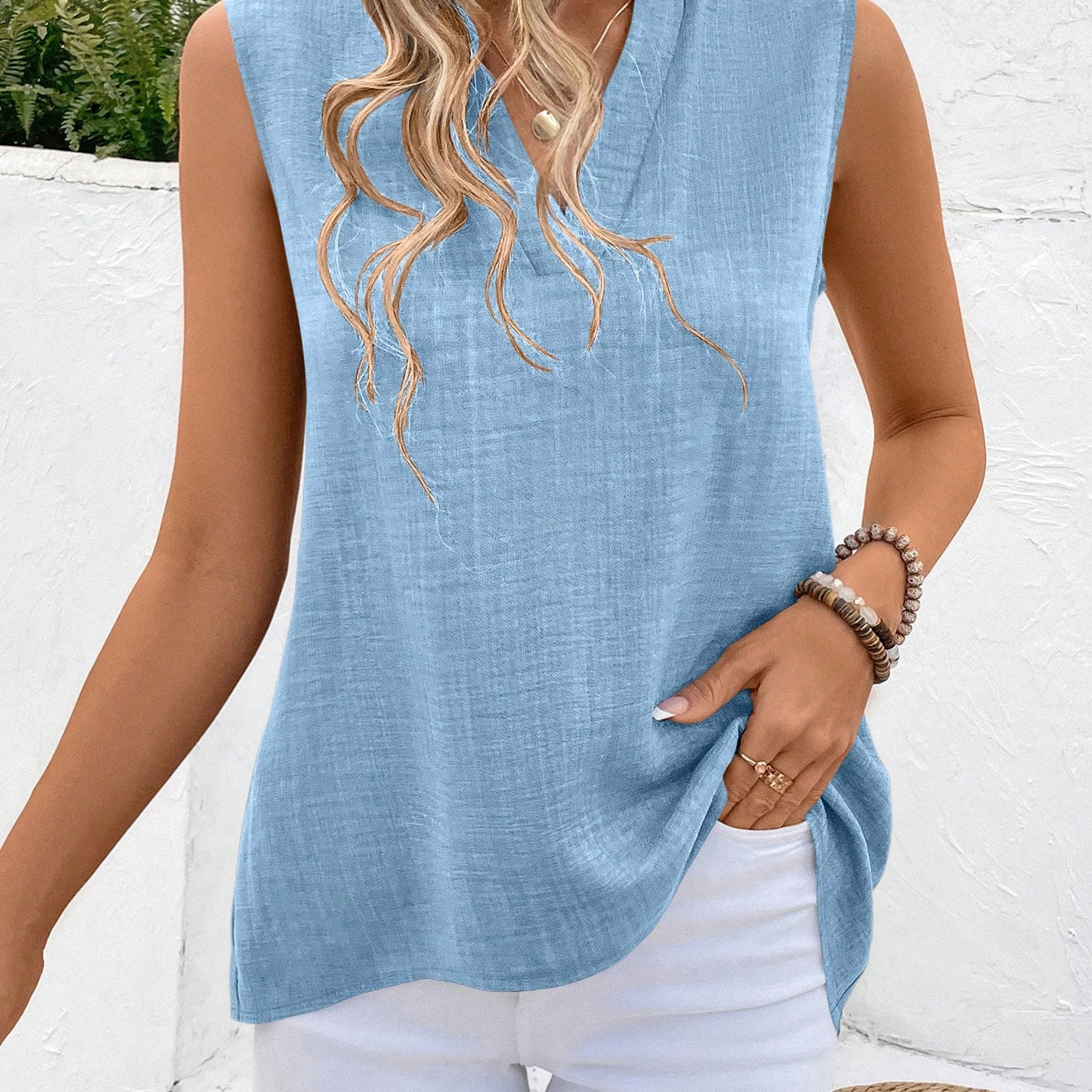 Blusa Feminina com Detalhe de Botões nas costa - Oriane