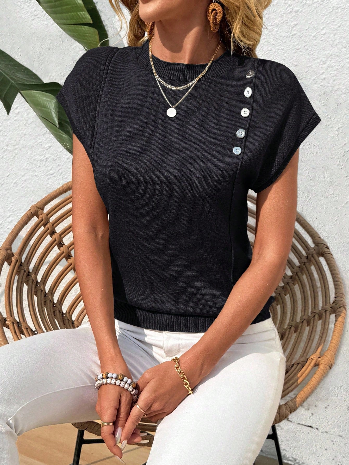 Blusa Feminina com Mangas Morcego e Botões - Lisette