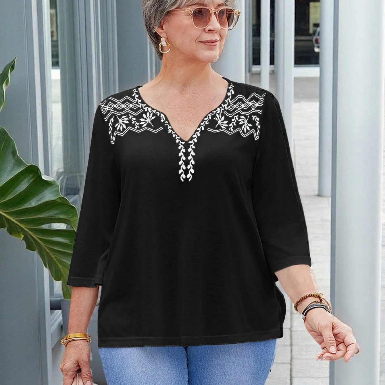 Blusa_feminina_plus_size_Rosie_3.webp