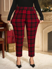 Calça Feminina com Bolso - Adélaïde. Plus Size