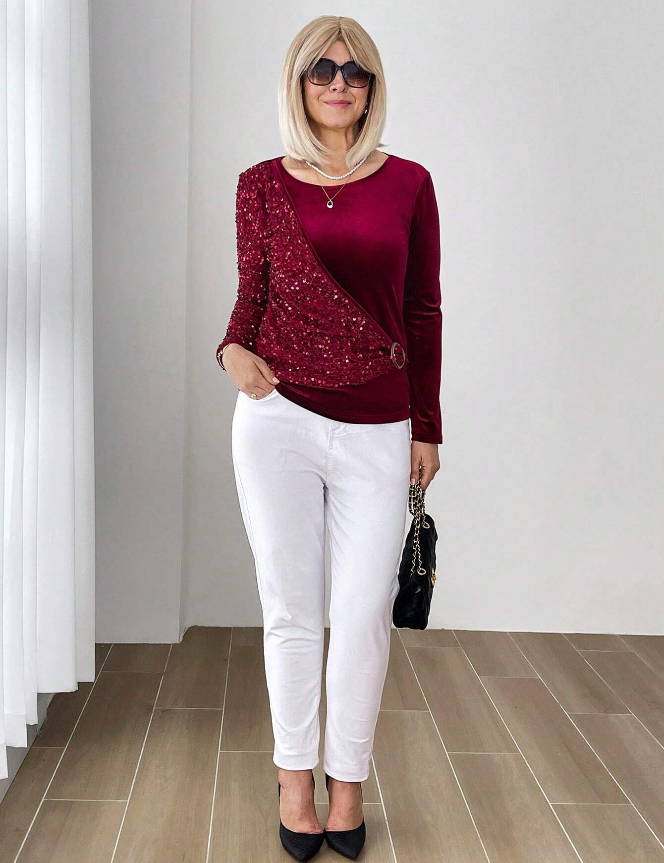 CamisaEleganteFemininacomDetalhedePaetes-Eli_4.jpg