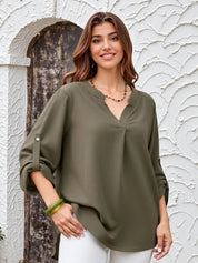 Camisa Feminina com Manga Enrolada. Plus Size - Lilian