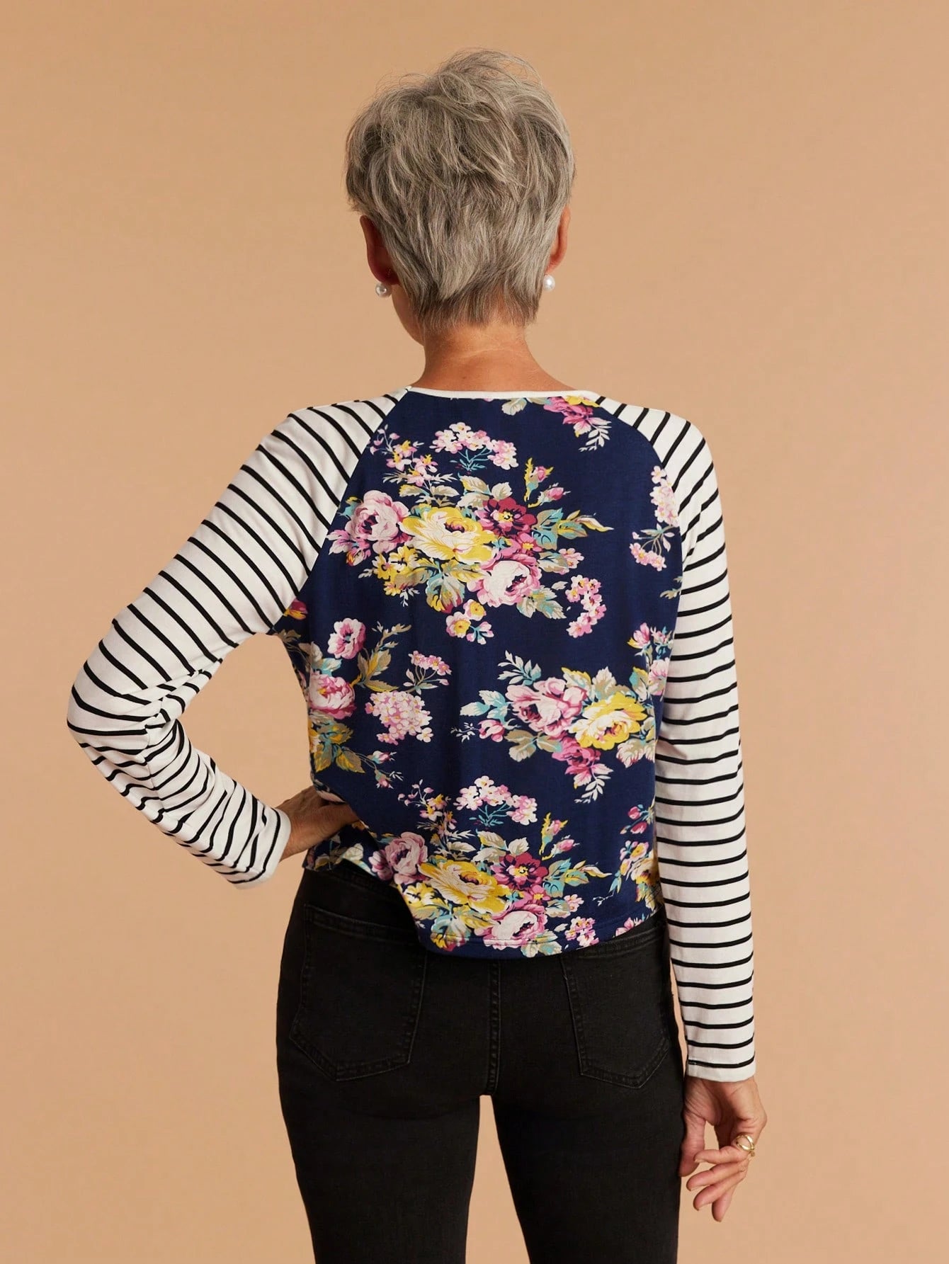 Camisa Feminina de Manga Raglan - Hanna
