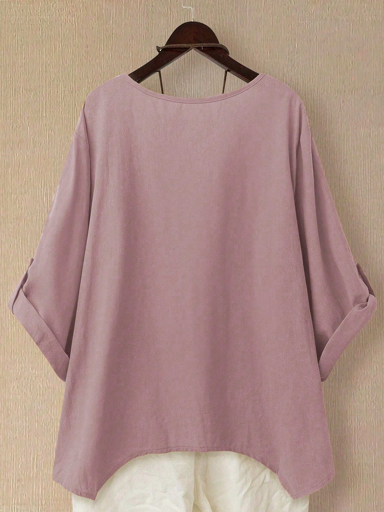 Camisa Feminina de Linho plus size Clarice.