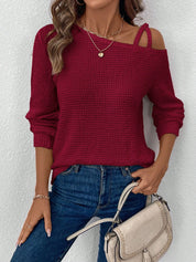 Camisa feminina com Gola Assimétrica - Estelle