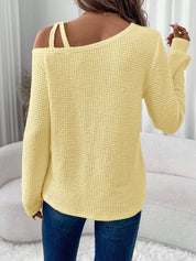 Camisa feminina com Gola Assimétrica - Estelle