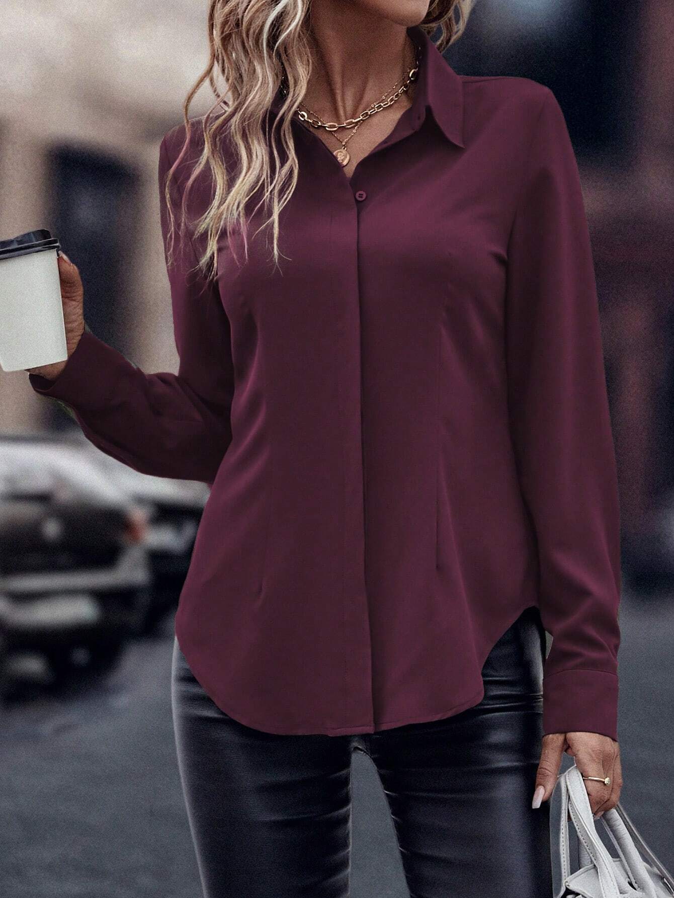 Camisa com Barra Curva e Botão Oculto, de Manga Longa - Noémie