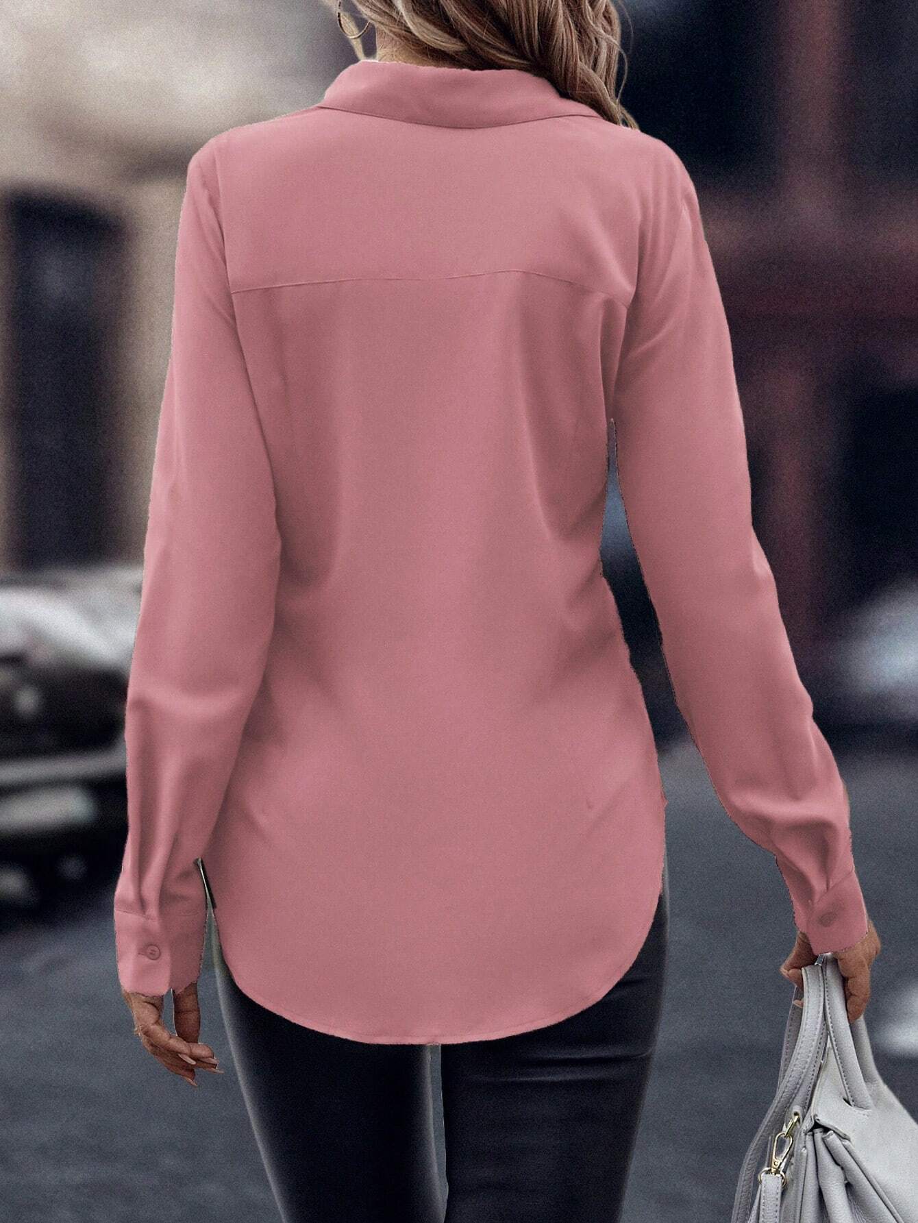 Camisa com Barra Curva e Botão Oculto, de Manga Longa - Noémie