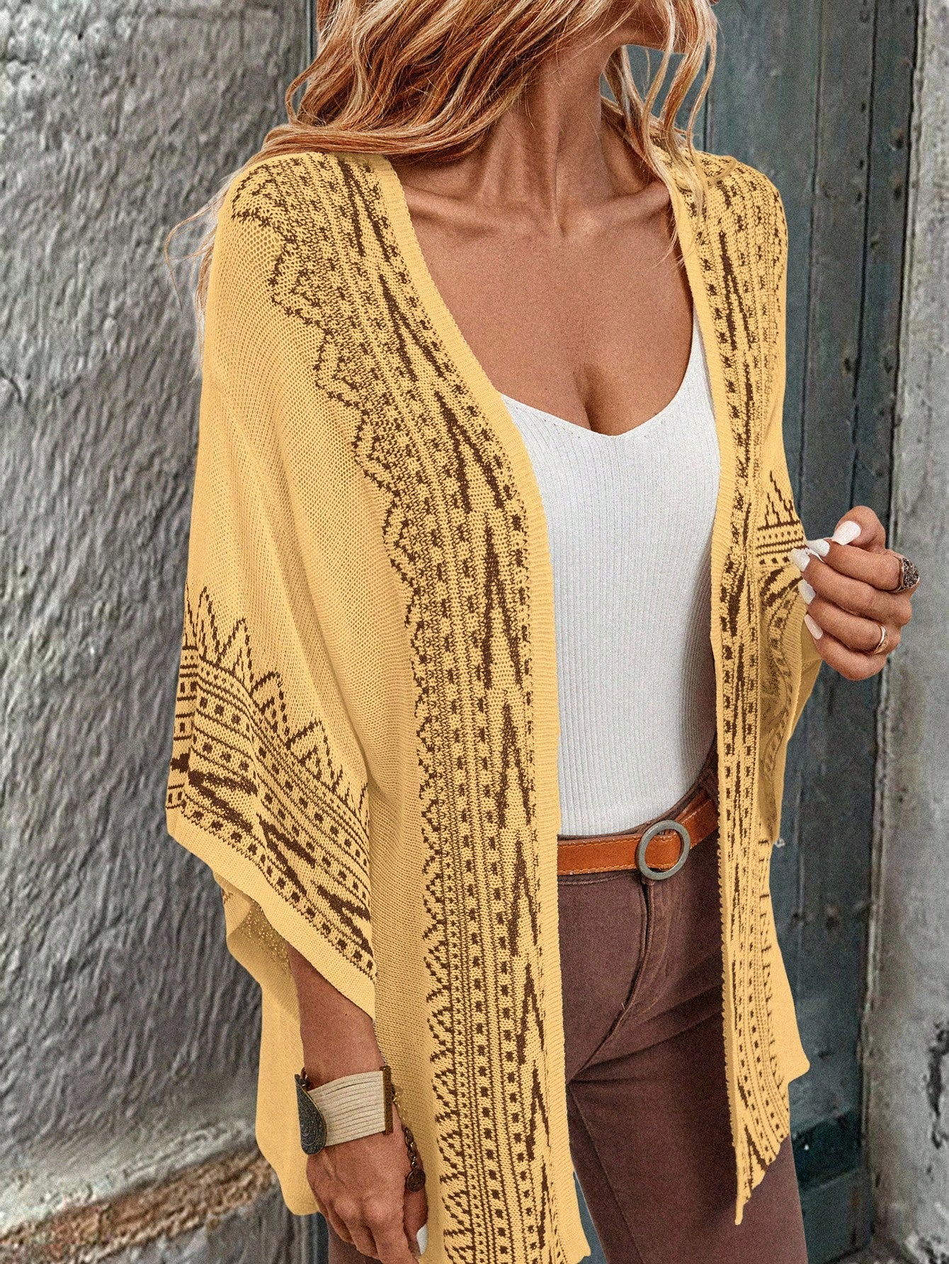 Cardigan Estilo Boêmio com Manga Sino - Freya
