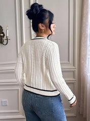 Cardigan feminino plus size de tricô Chloe