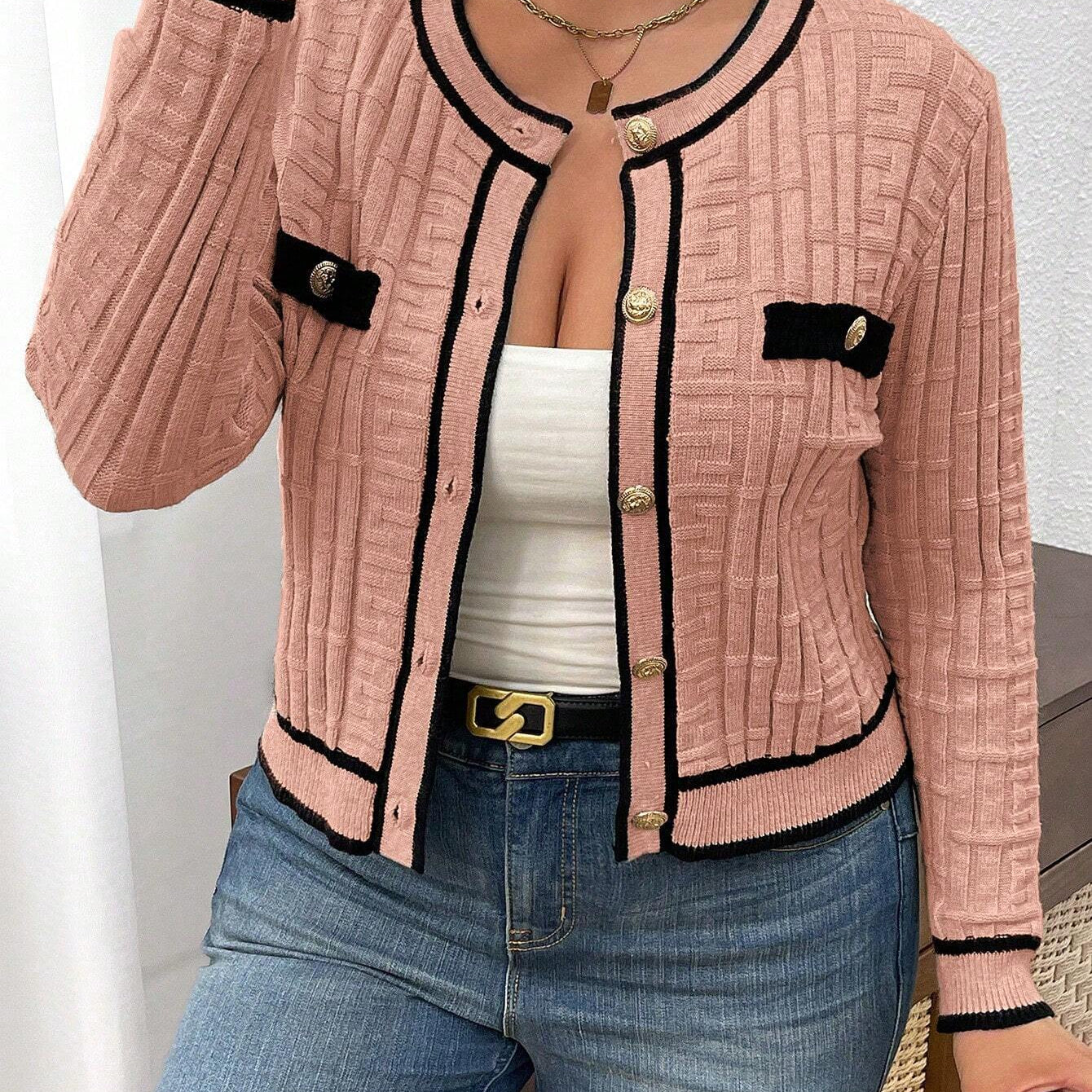 Cardigan feminino plus size de tricô Chloe