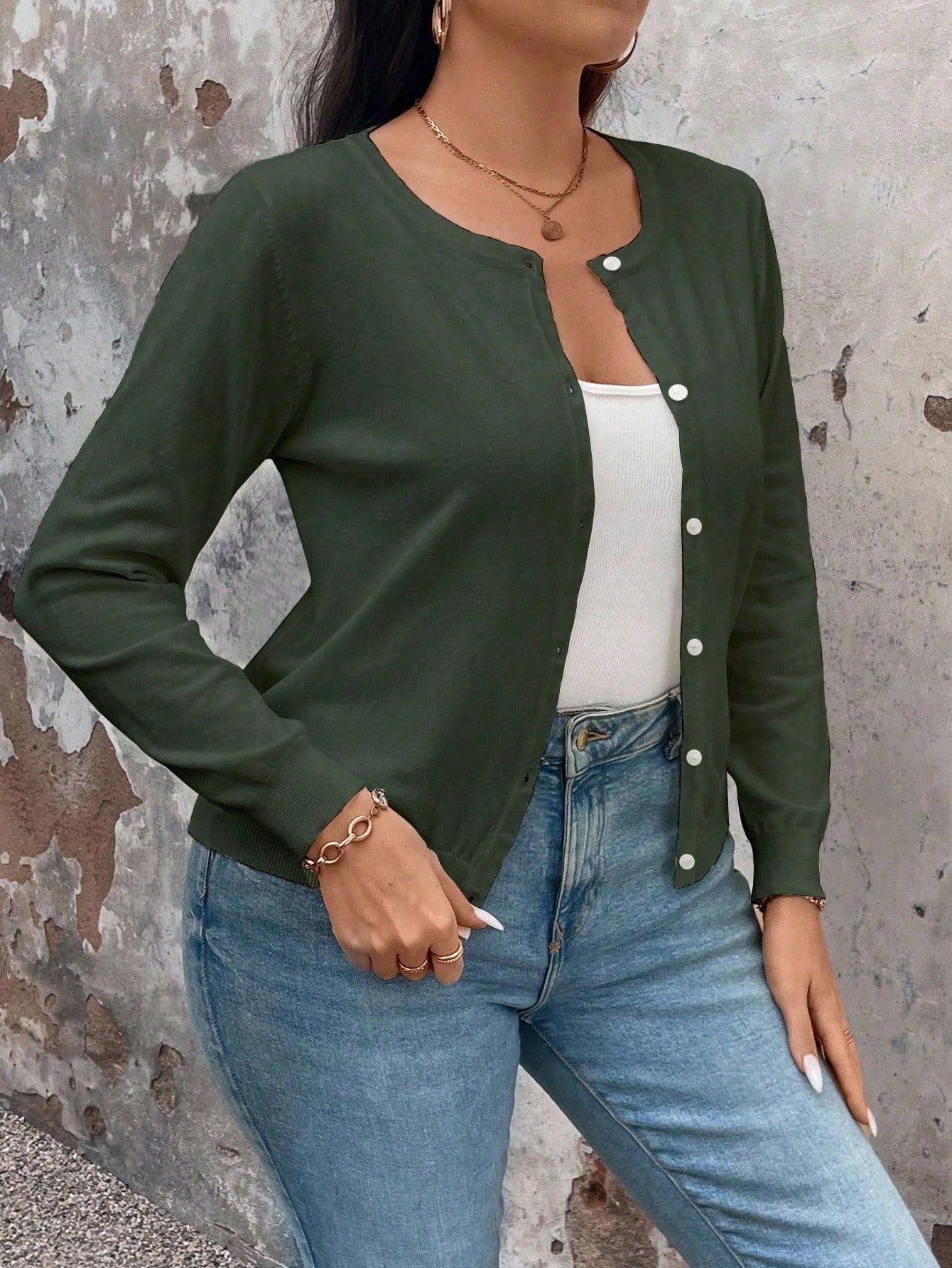 Cardigan de Manga Longa Botões na Frente - Gisele. Plus Size