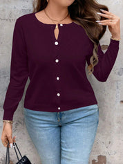 Cardigan de Manga Longa Botões na Frente - Gisele. Plus Size