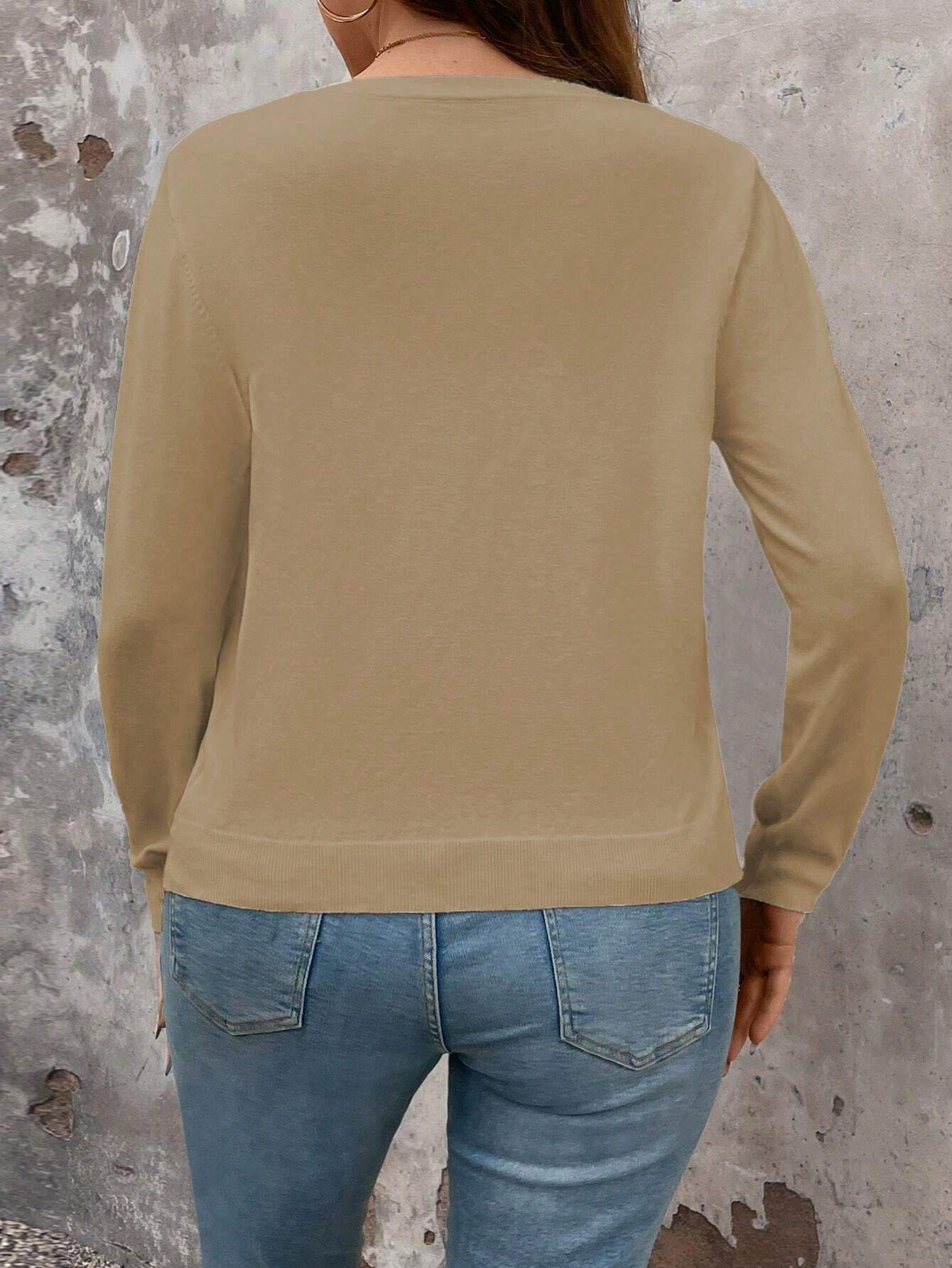 Cardigan de Manga Longa Botões na Frente - Gisele. Plus Size