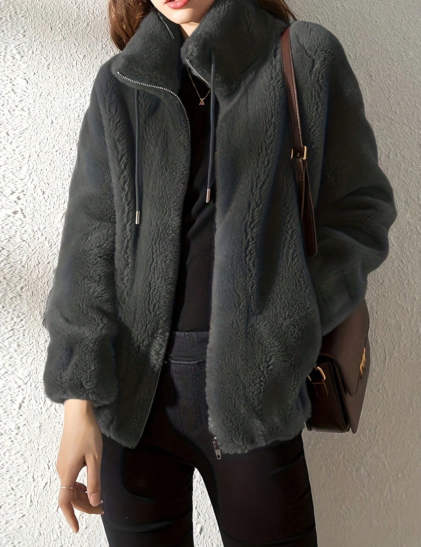 Jaqueta Feminina Veluda Keyla
