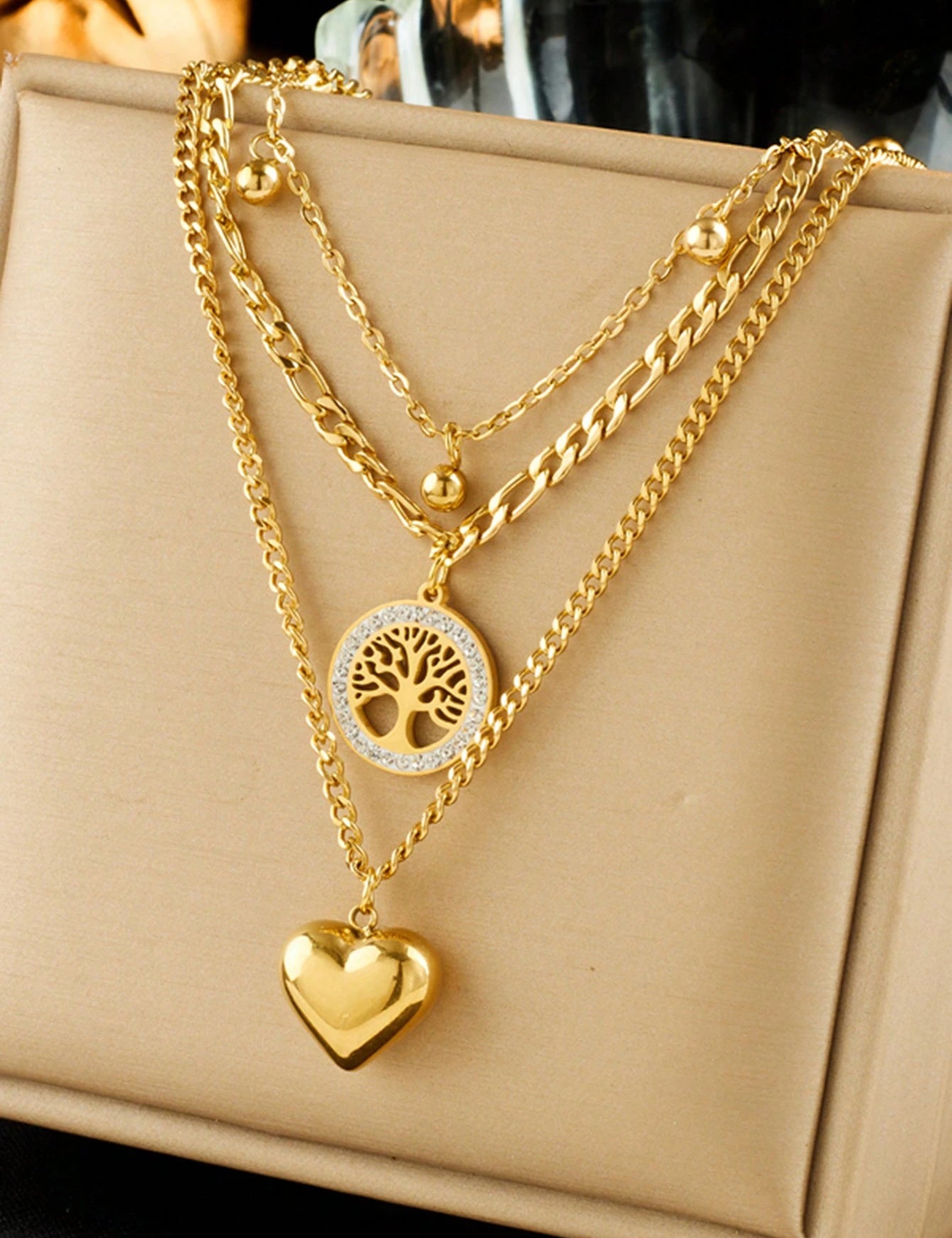 ColarFemininoPingentecomDesigndeArvoredaVidaeCoracaodeAcoInoxidavel-Desiree_1.webp