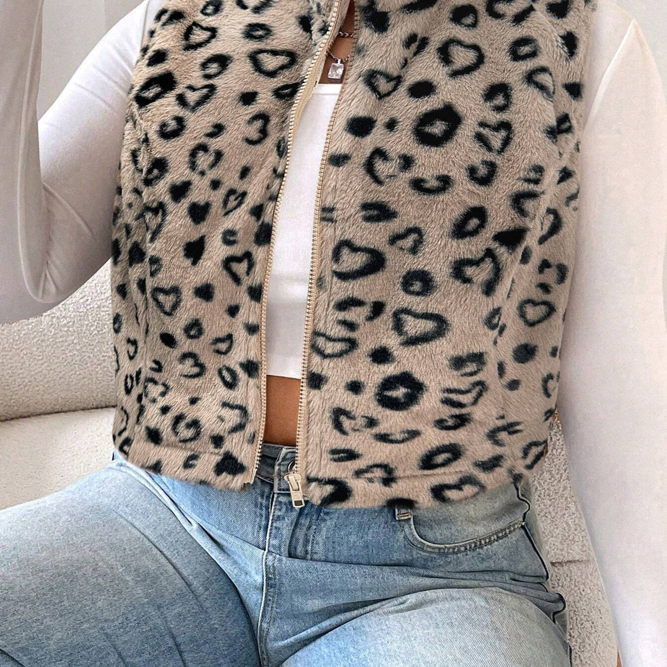 Colete peluciado plus size Samira