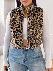 Colete peluciado plus size Samira