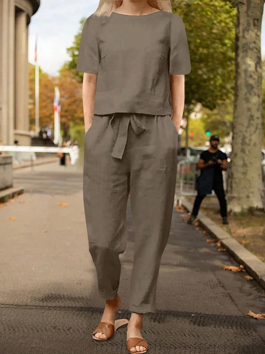 Conjunto Feminino de 2 peças com Camisa e Calça - Amelia