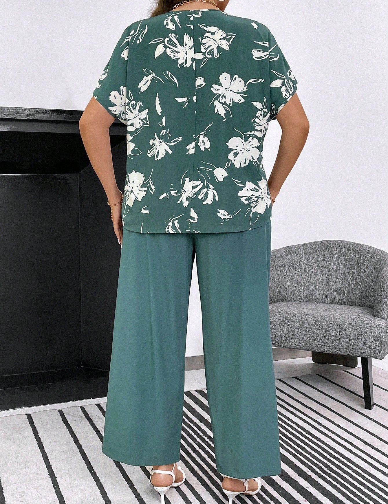 ConjuntoFemininodeBlusaeCalcaGina.PlusSize_14.jpg