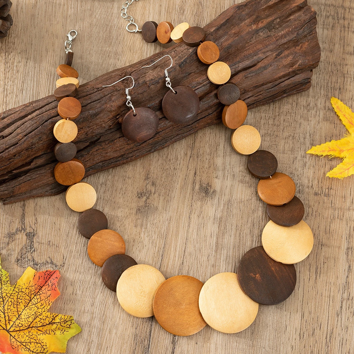 Conjunto de Joias 3 Peças Colar Redondo e Brincos em Estilo Boêmio - Eloise