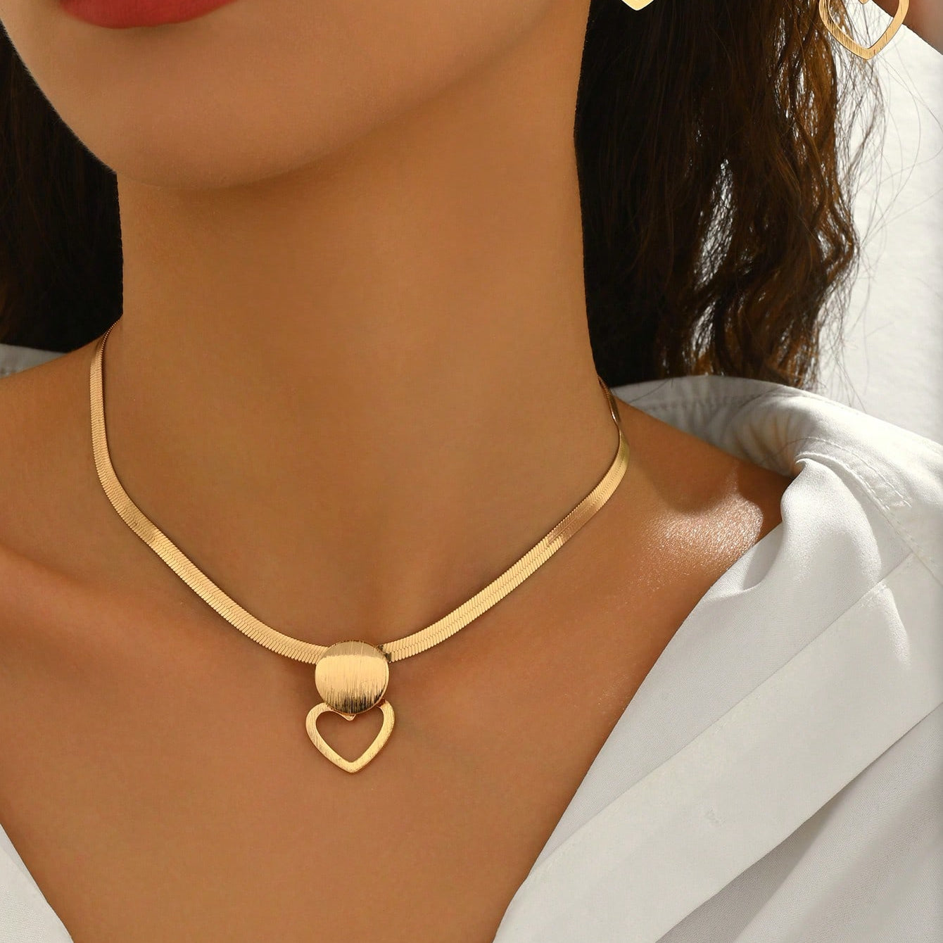 Conjunto de Joias Feminina Minimalista com Colar e Brincos - Emanuele