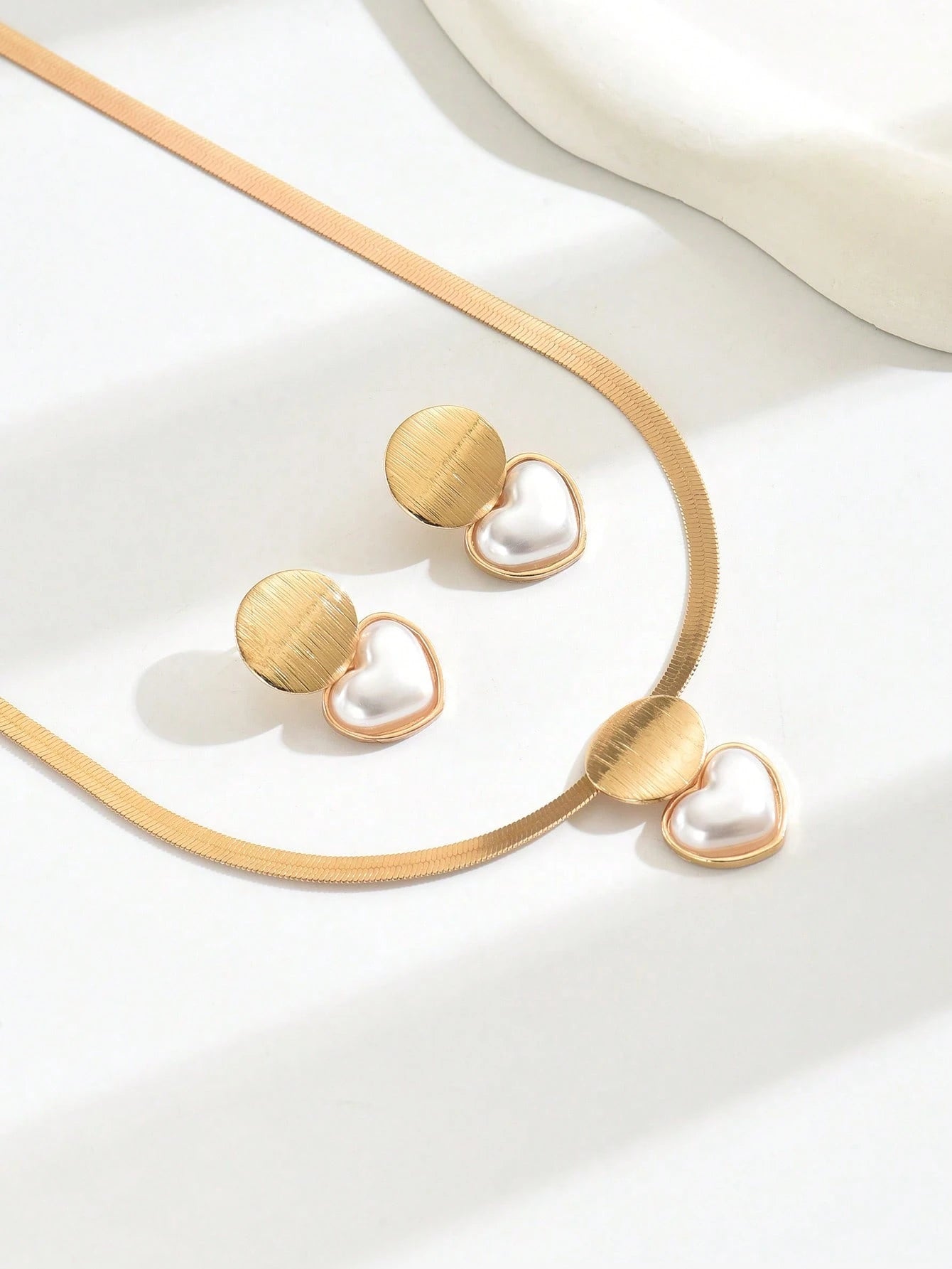 Conjunto de Joias de 3 Peças Feminino de Colar + Brincos - Francine