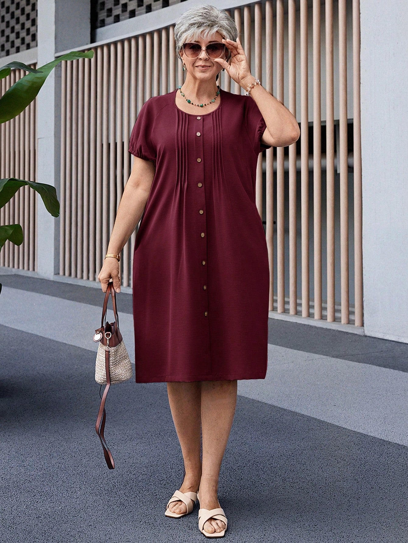 Vestido Feminino pregueado plus size Isadora