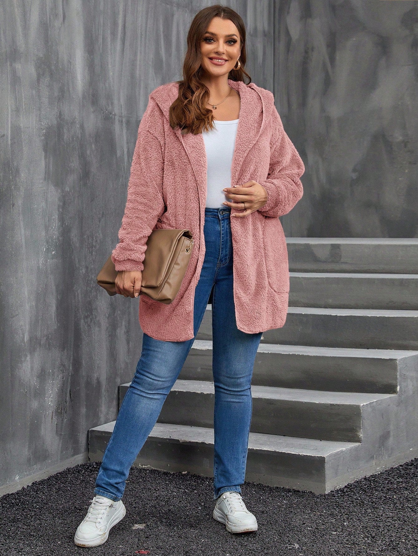 Jaqueta Feminina Reversível com Capuz  Plus Size Paola.