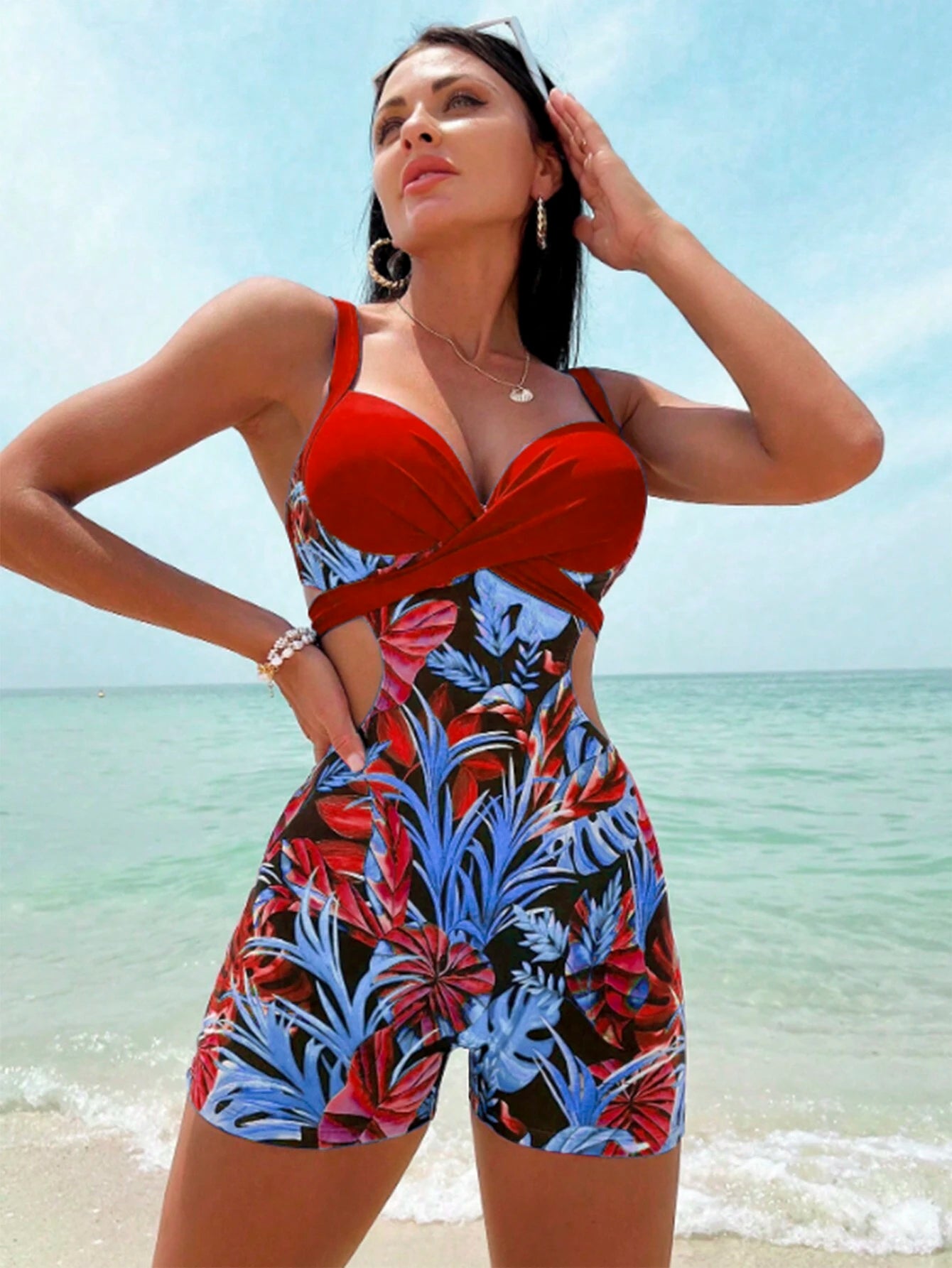 Maiô Feminino com Vazado laterais - Leidy