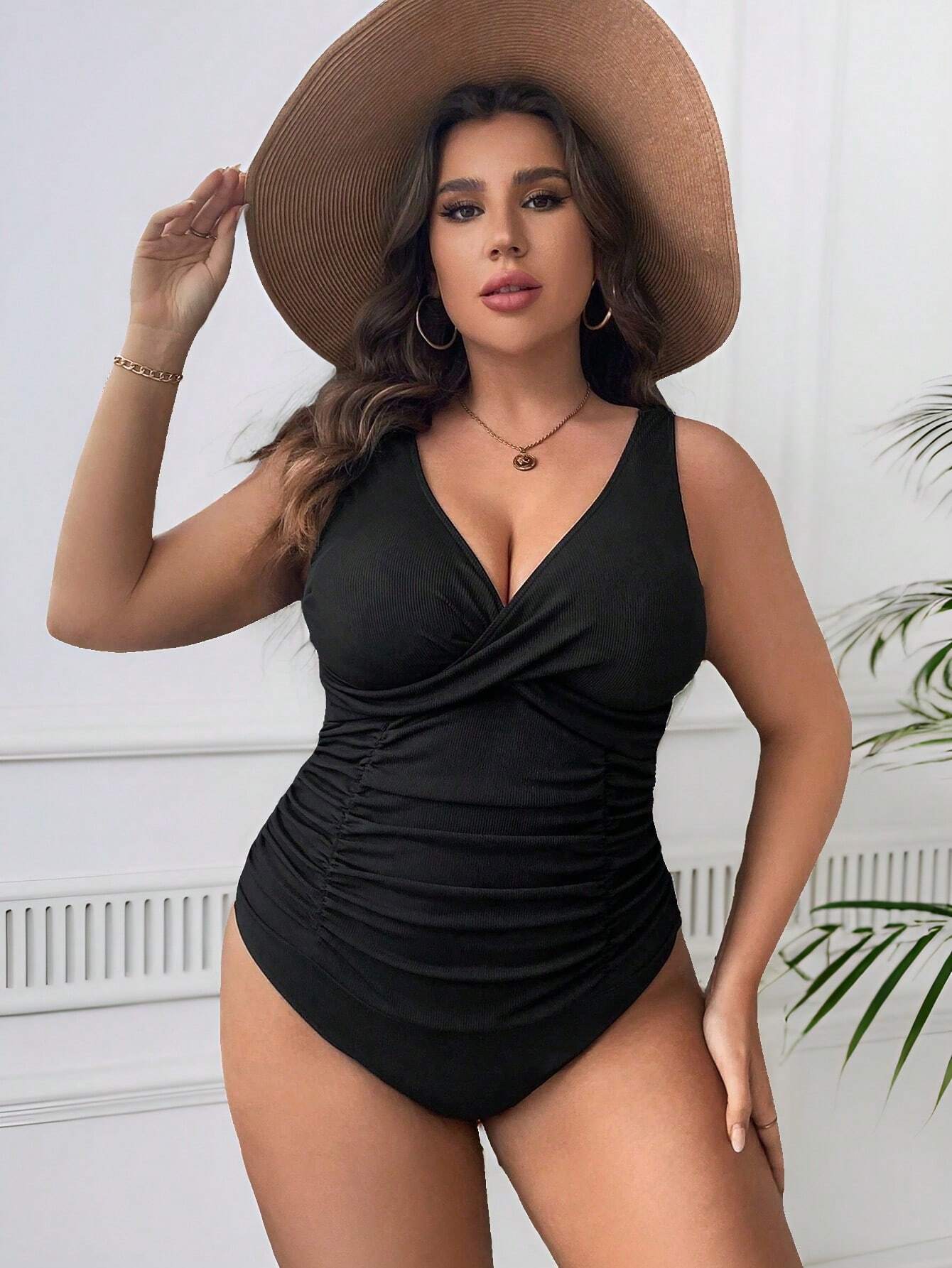 Maiô Feminino Texturizado  plus size Rachell.