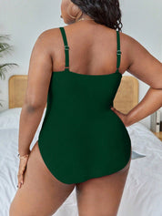 Maiô Feminino com contraste plus size Belinda