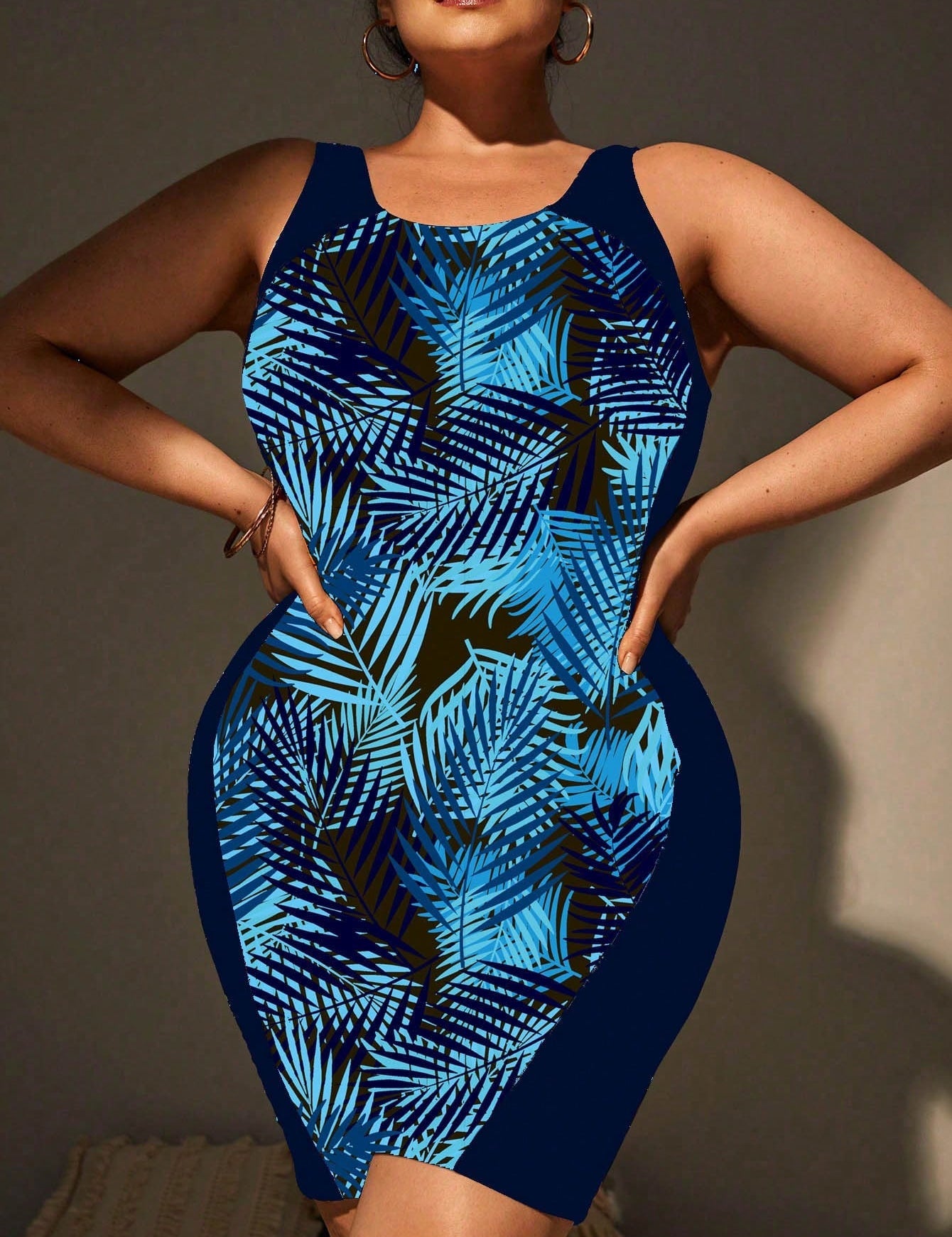 Maio_Feminino_tipo_macacao_plus_size_Nathaly_5.jpg