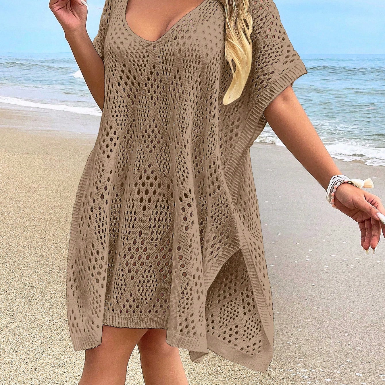 Saída de Praia Feminina com Detalhe Vazado. Plus Size - Prida