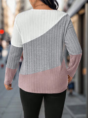 Suéter Feminino com Decote em V plus Size Anee
