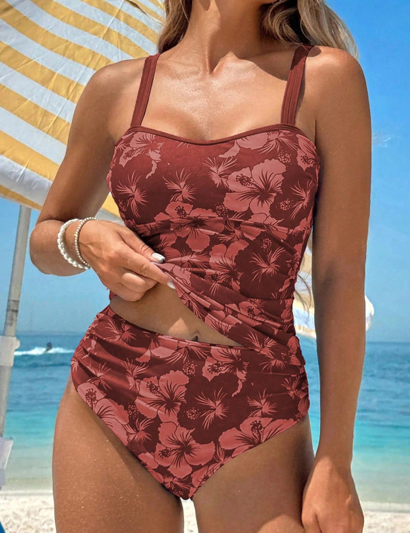 Tankini Feminino de 2 peças com Decote Halter - Dandara
