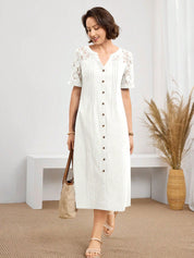 Vestido Feminino Decote em V em Renda - Gergia