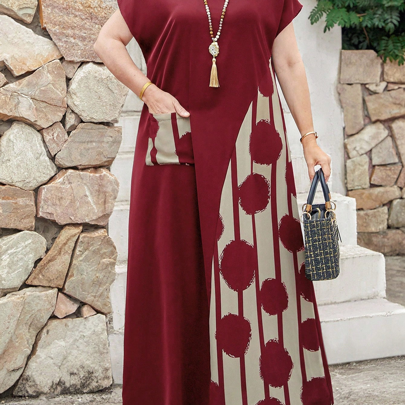 Vestido Feminino Longo em Contraste de Cores - Dinamar. Plus Size