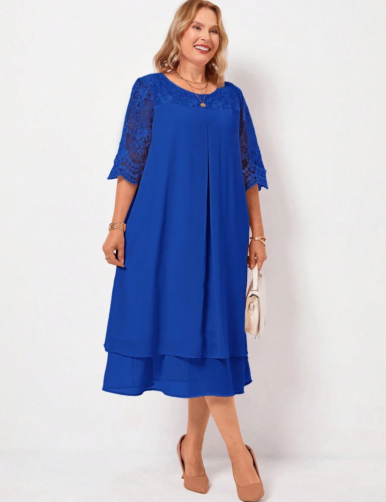 VestidoFemininocomSplicedeTela.PlusSize-Maely_5.webp
