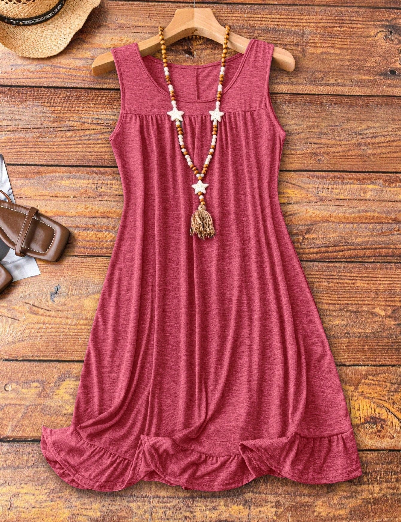 Vestido Feminino confortável plissado sem mangas Plus Size Suzi.