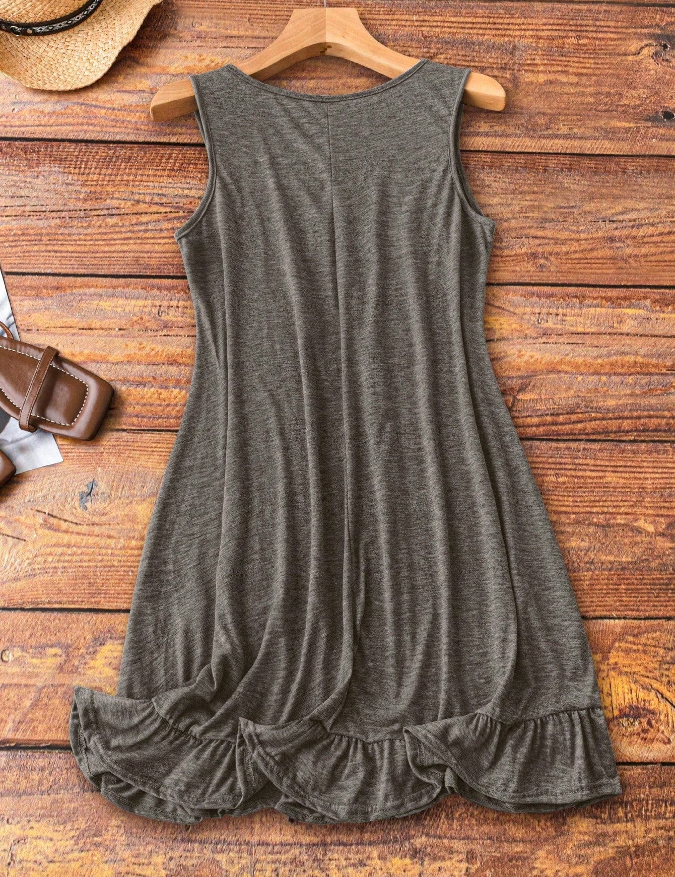 Vestido_Feminino_confortavel_plissado_sem_mangas_Plus_Size_Suzi_14.jpg