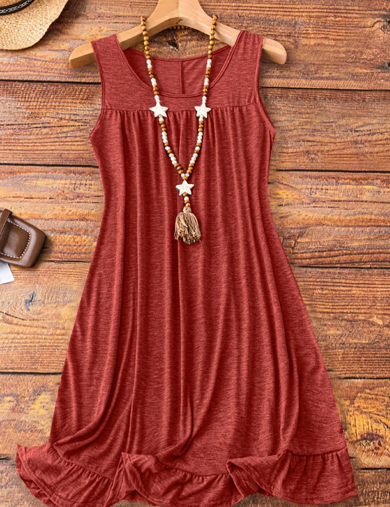 Vestido Feminino confortável plissado sem mangas Plus Size Suzi.
