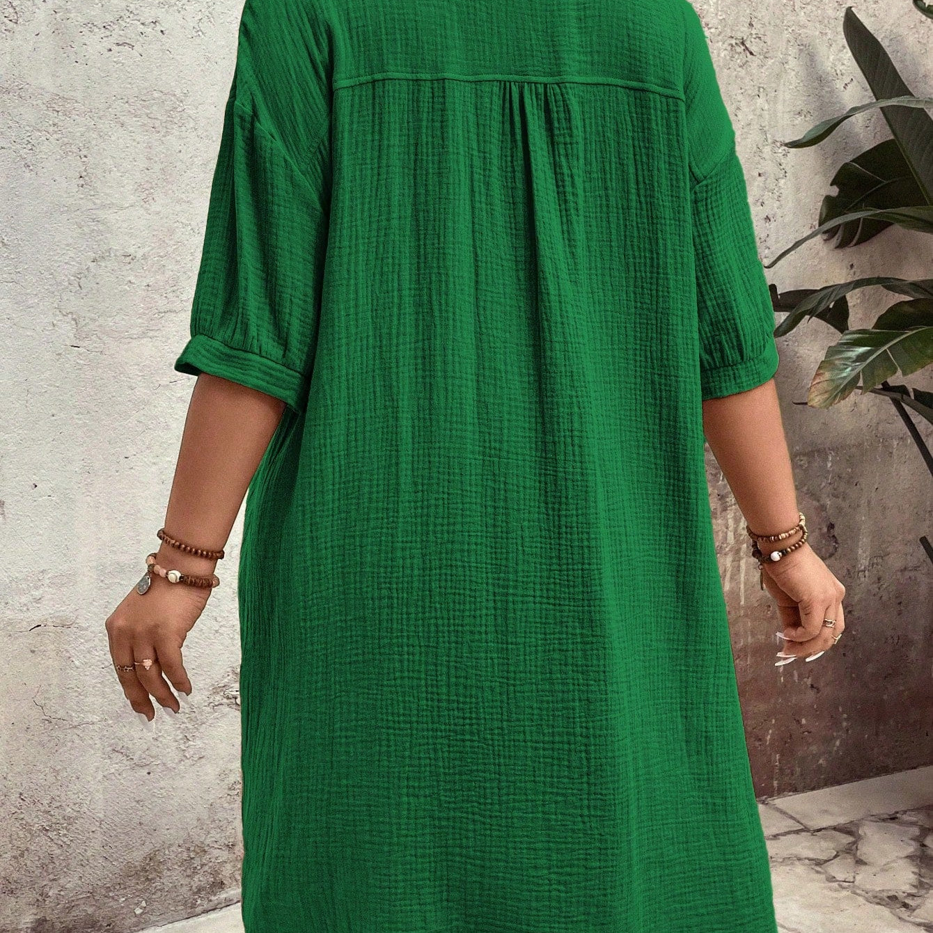 Vestido_feminino_tipo_chamise_e_tecido_de_algodao_Daniela._Plus_Size_9.jpg