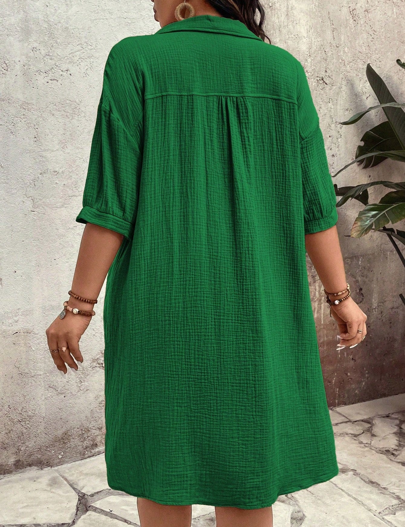 Vestido_feminino_tipo_chamise_e_tecido_de_algodao_Daniela._Plus_Size_9.jpg